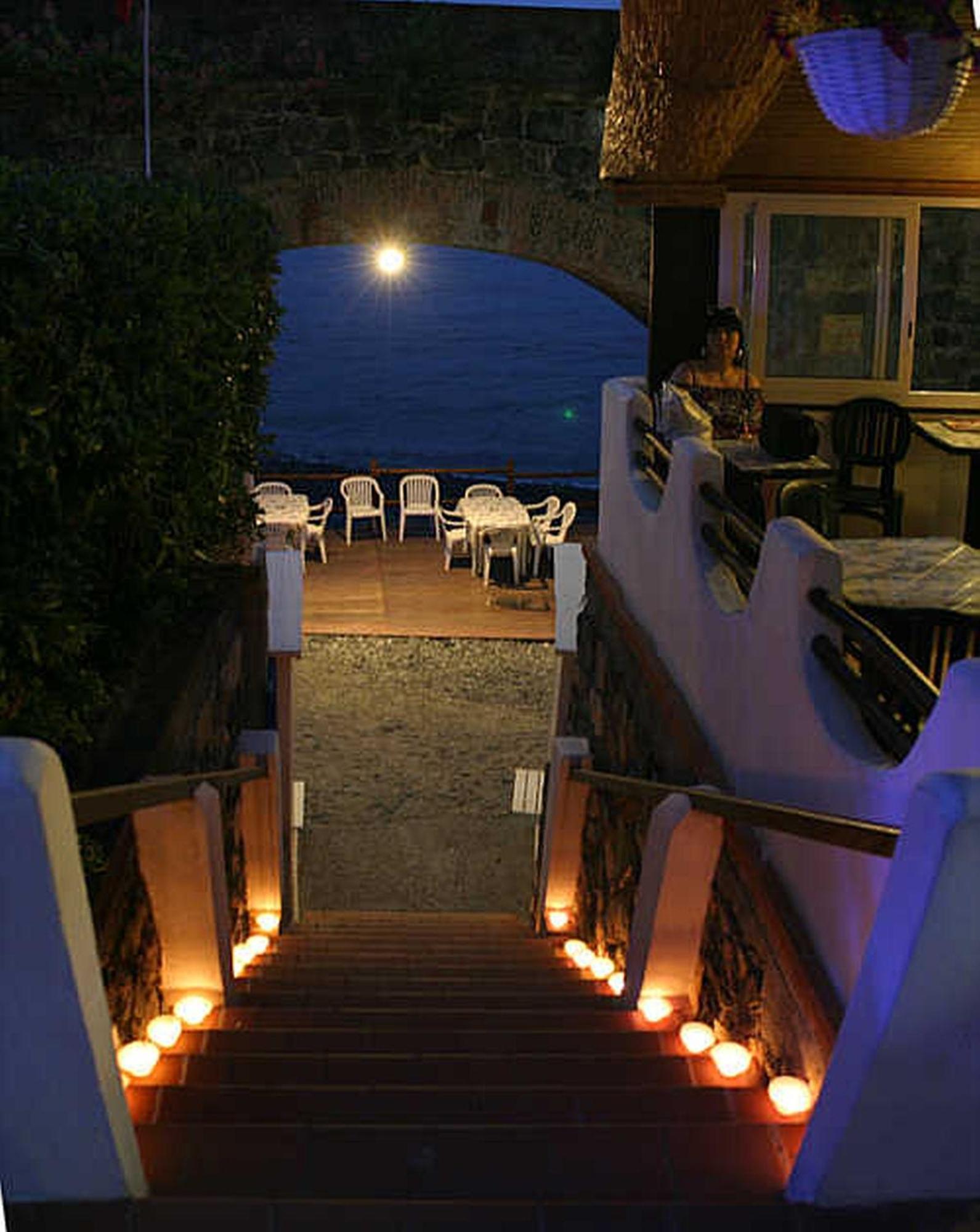 Hotel Puntabella Varazze Esterno foto