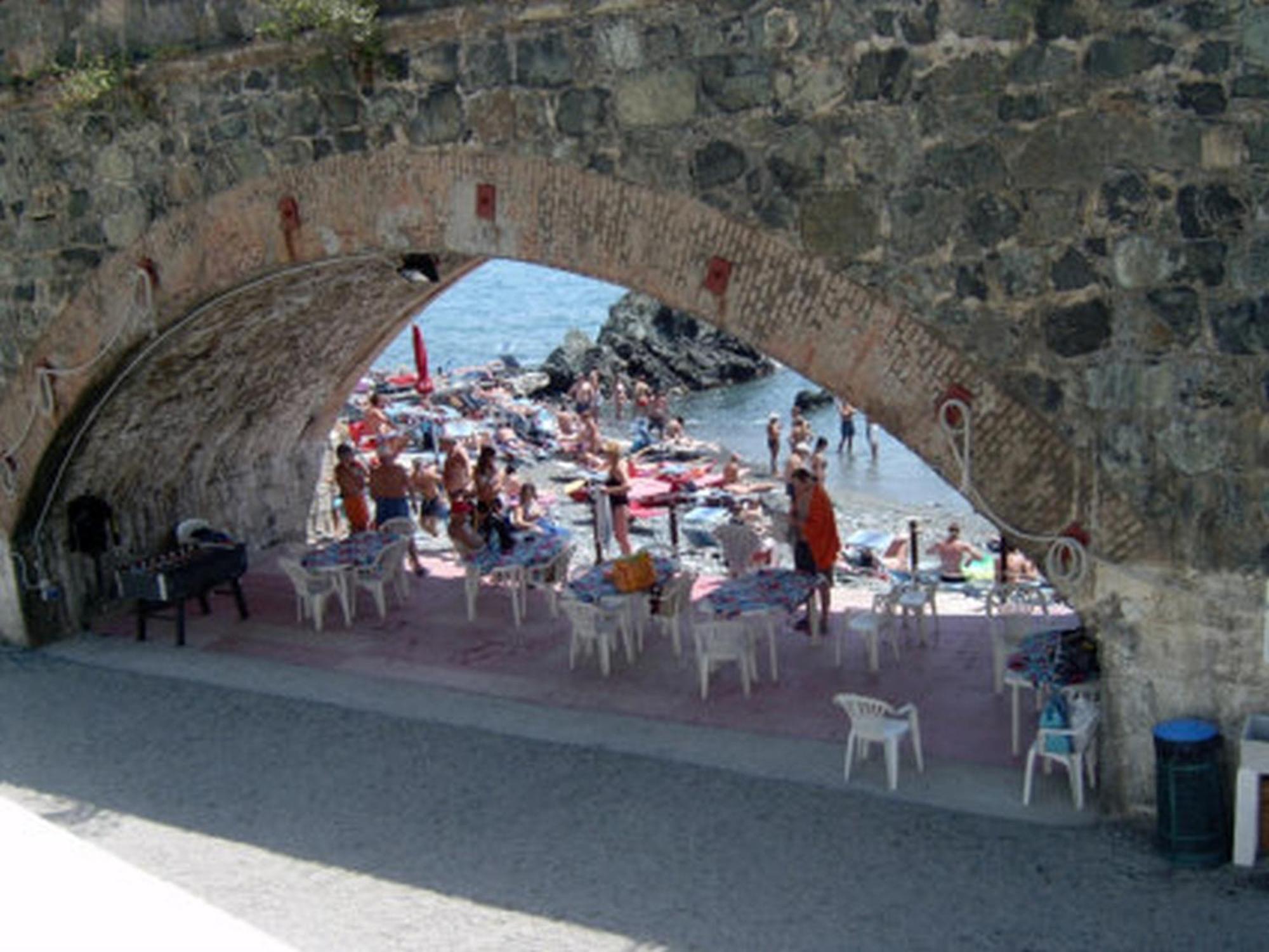 Hotel Puntabella Varazze Esterno foto