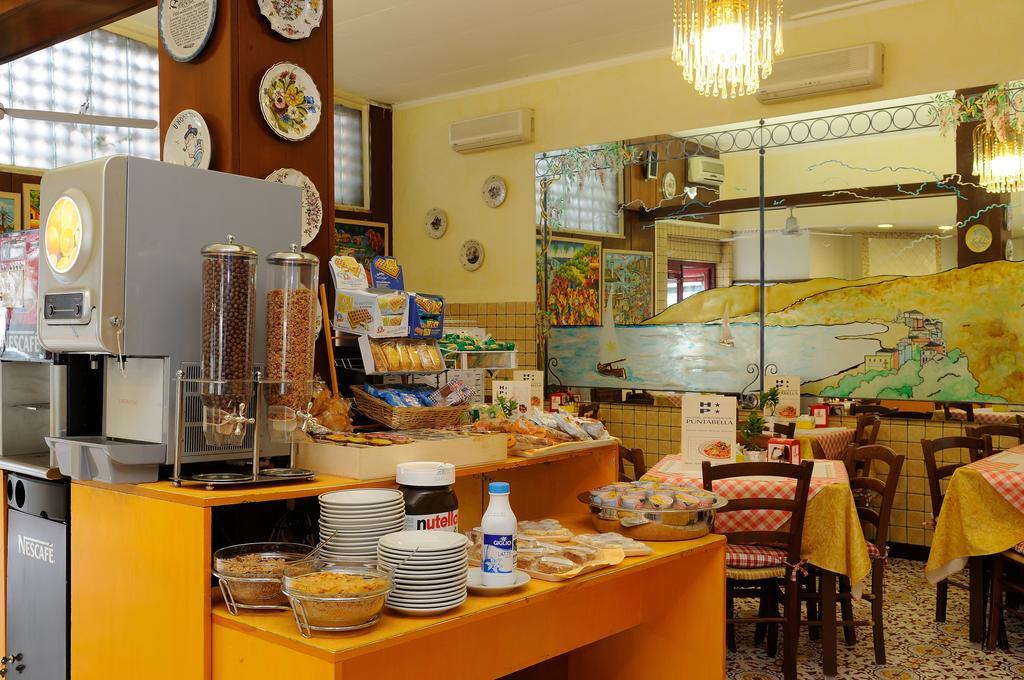 Hotel Puntabella Varazze Esterno foto