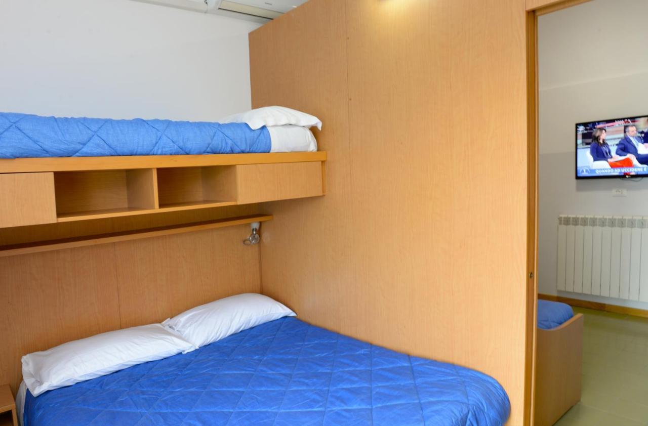 Hotel Puntabella Varazze Esterno foto